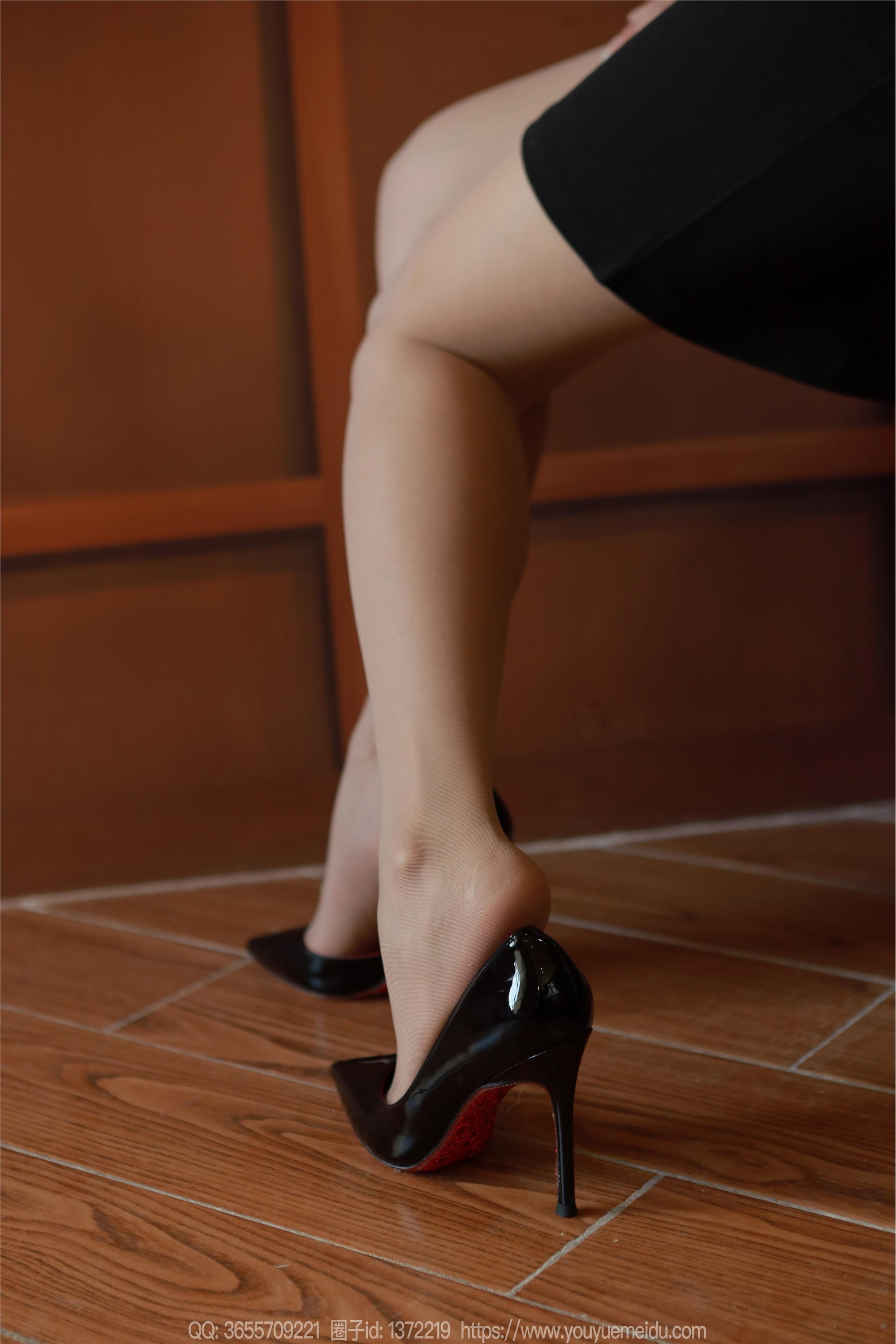 IESS异思趣向  2024.09.22 丝享家 1852 婉萍《黑色礼裙（上）》